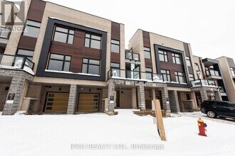 Building Photo - 2538 Littlefield Cres