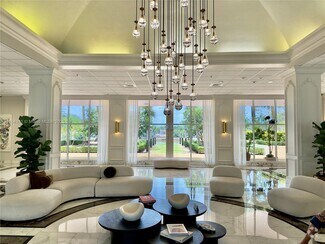 Building Photo - 5600 Collins Ave