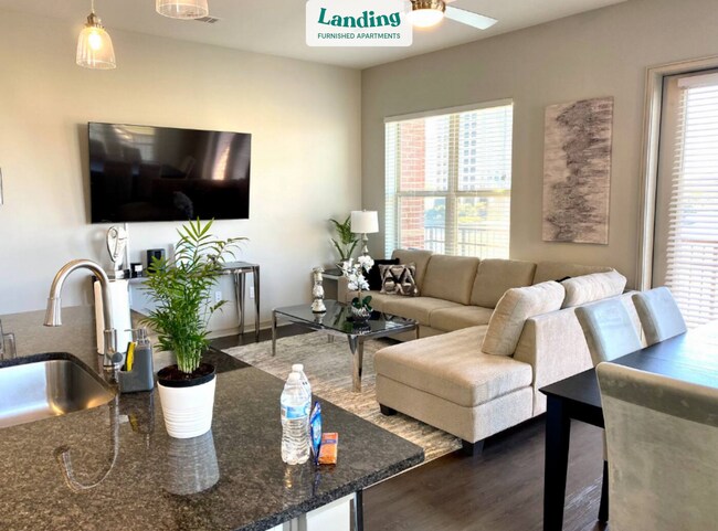 Foto del edificio - 1100 Lake Carolyn Pkwy