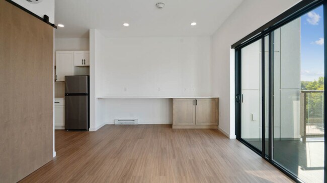 Studio S5 Model Living Space - Andante