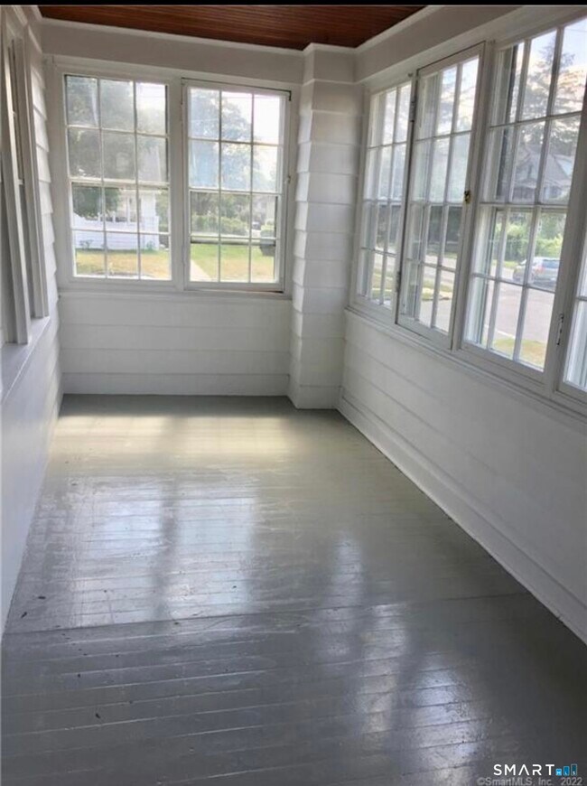 Foto del edificio - 120 S Quaker Ln