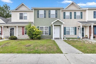 Building Photo - 404 Springwood Dr