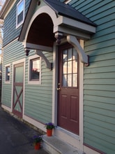 Building Photo - 66 Caroline St