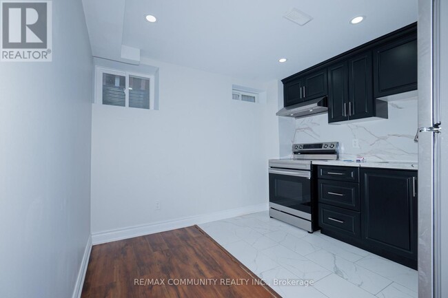 Building Photo - 53 Cisco Dr