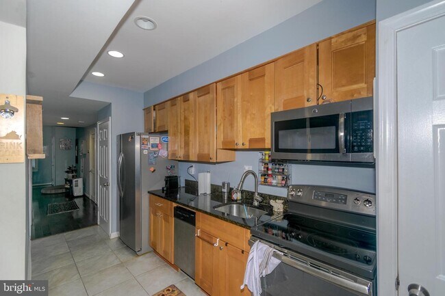 Foto del edificio - 1601 Isherwood St NE