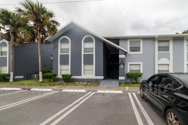 Building Photo - 4100 Pershing Pointe Pl