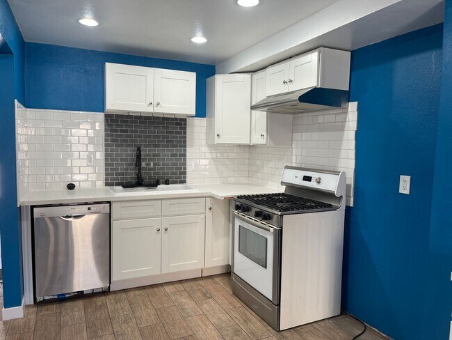 Foto del edificio - Secluded 2b/2.5b condo in Oxnard