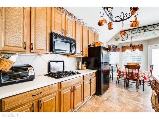 Building Photo - 4 br, 2 bath House - 10528 Melrose Ln