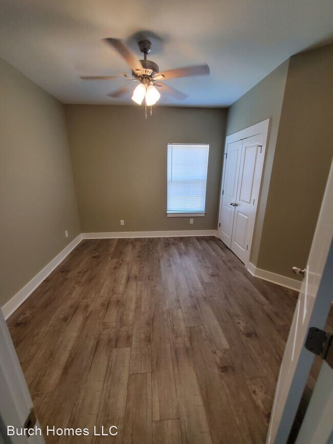 Building Photo - 3 br, 2 bath House - 3703 Leafy Pass