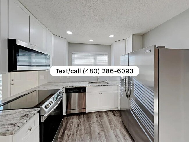 Building Photo - 5509 Tiara Ct