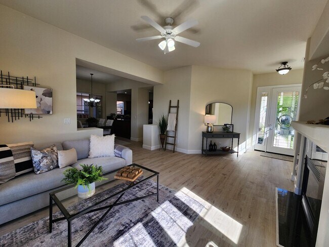 Foto del edificio - 6086 Cielo Cir