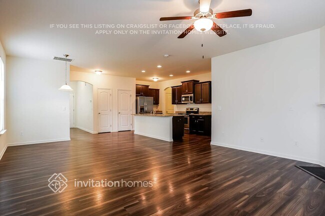 Foto del edificio - 604 Brookfield Dr