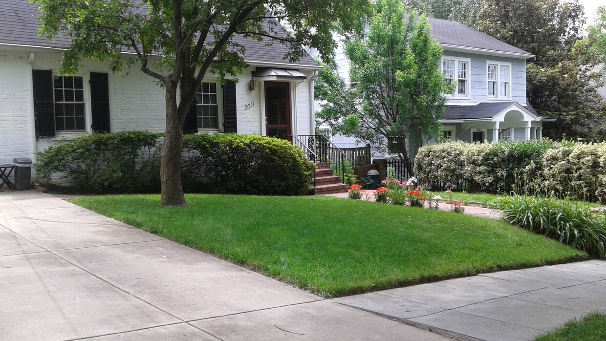 4952 Eskridge Ter NW Unit Lowerlevel apartment, Washington, DC 20016 Apartments in Washington
