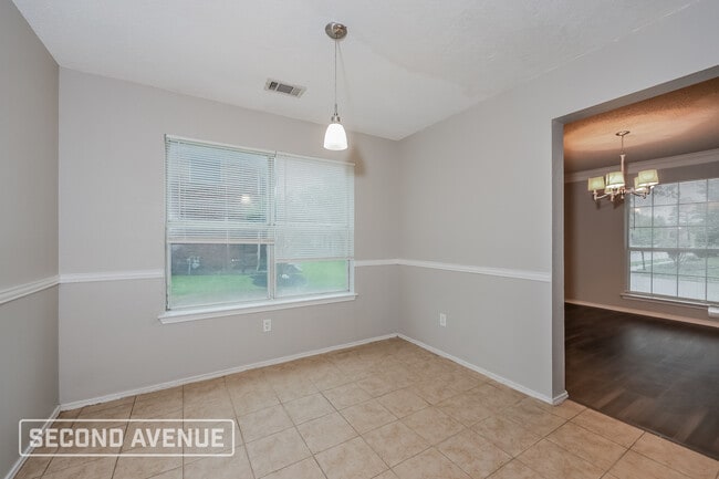 Building Photo - 7610 Dartmouth Dr