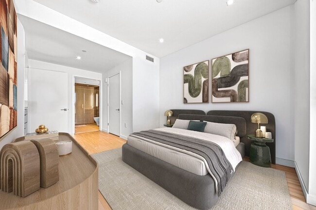 Interior Photo - 1550 Lincoln Boulevard Santa Monica, CA 90401