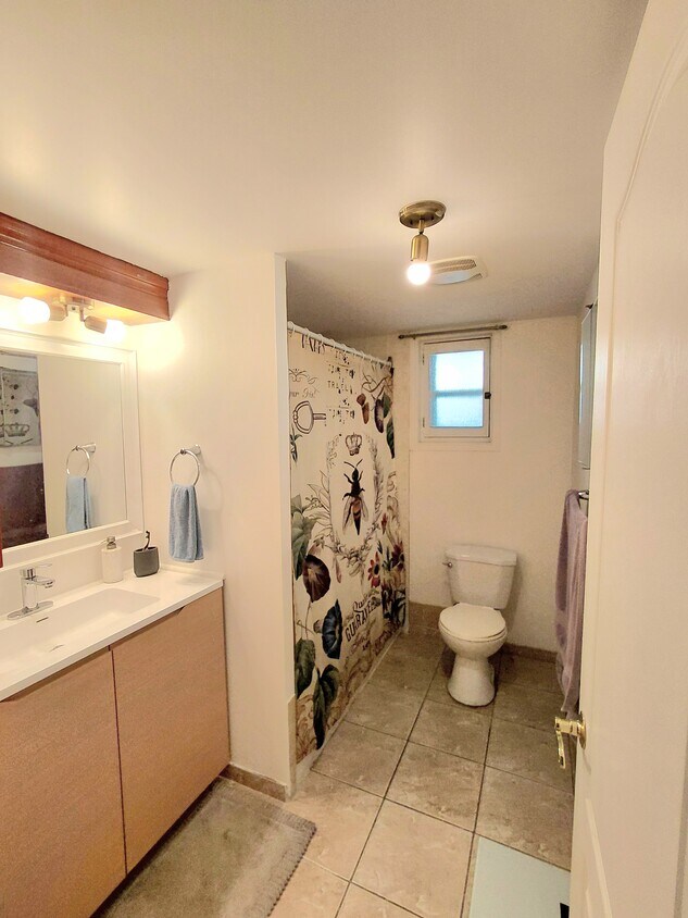 Photo du bâtiment - 1517 Rue Garnier