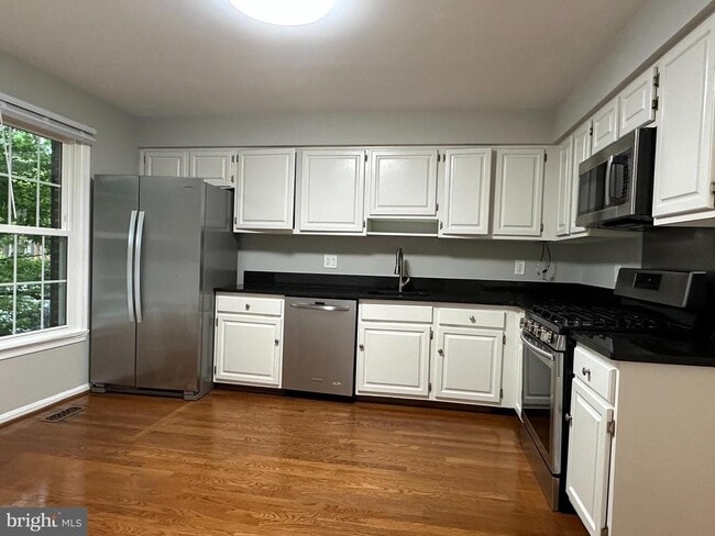 Foto del edificio - 10152 Village Knolls Ct