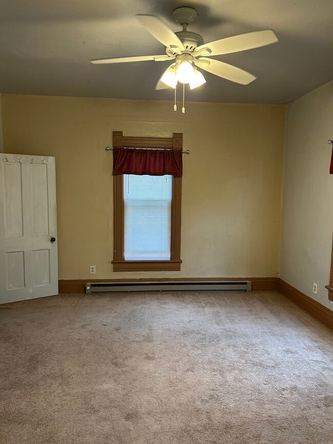 Bedroom - 3137 W Pikes Peak Ave