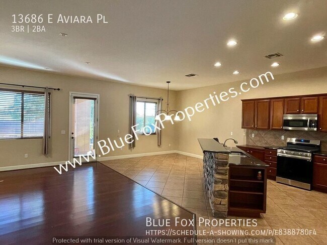 Foto del edificio - 13686 E Aviara Pl