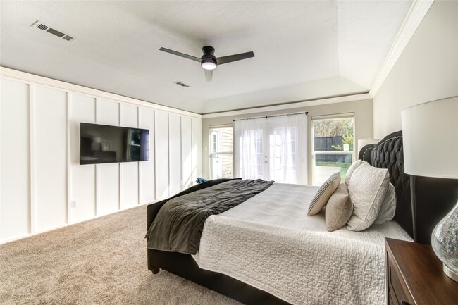 Building Photo - 1535 Hannington Dr