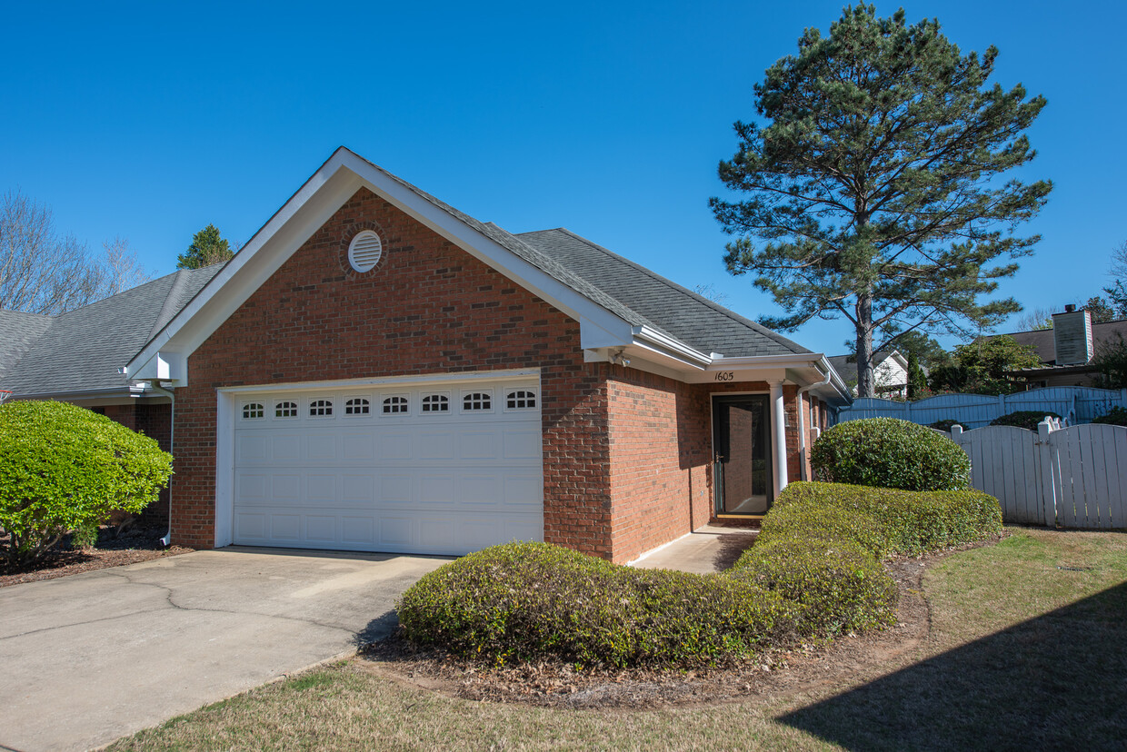 1605 Over Cup Cir, Auburn, AL 36830 - Townhome Rentals in Auburn AL ...