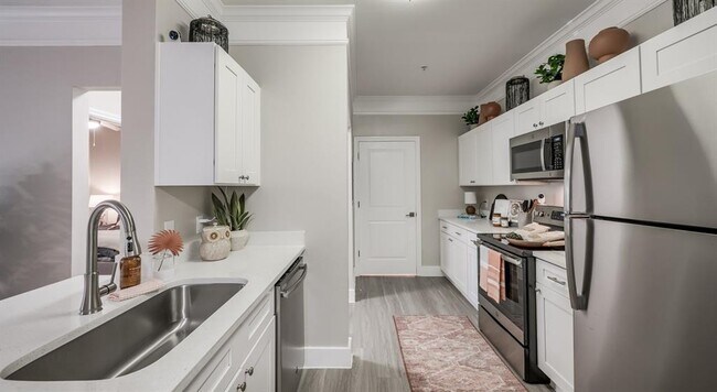 Foto del edificio - 11700 Luna Rd