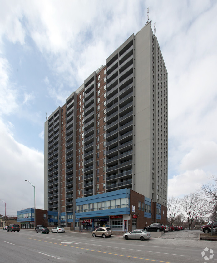Primary Photo - Credit Village Square