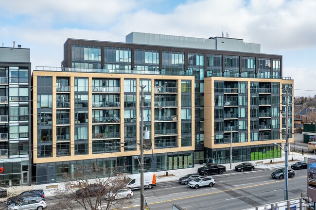 Kazmir Condos
