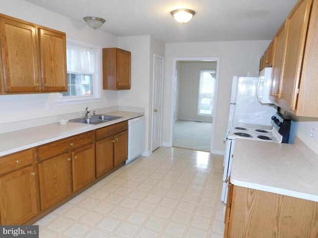 Building Photo - 10110 Heriot Row Ct