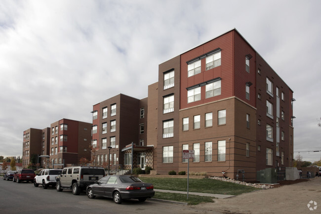 Building Photo - The Villas At Sloan's Lake Apartments