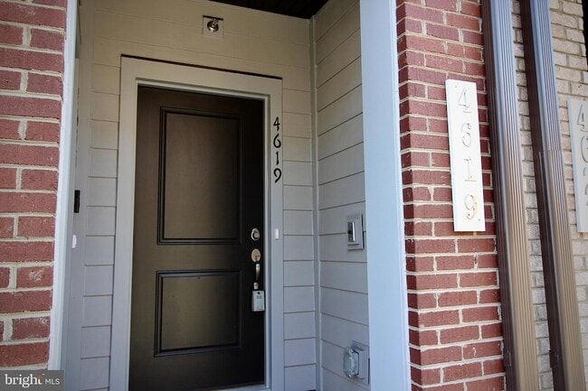 Photo - 4619 Olivine Dr Townhome