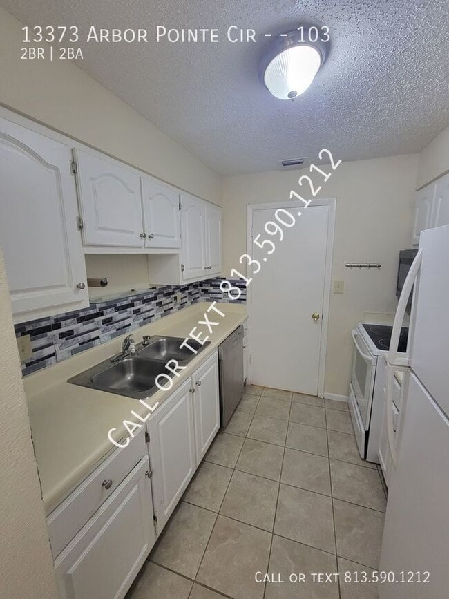 Building Photo - 13373 Arbor Pointe Cir