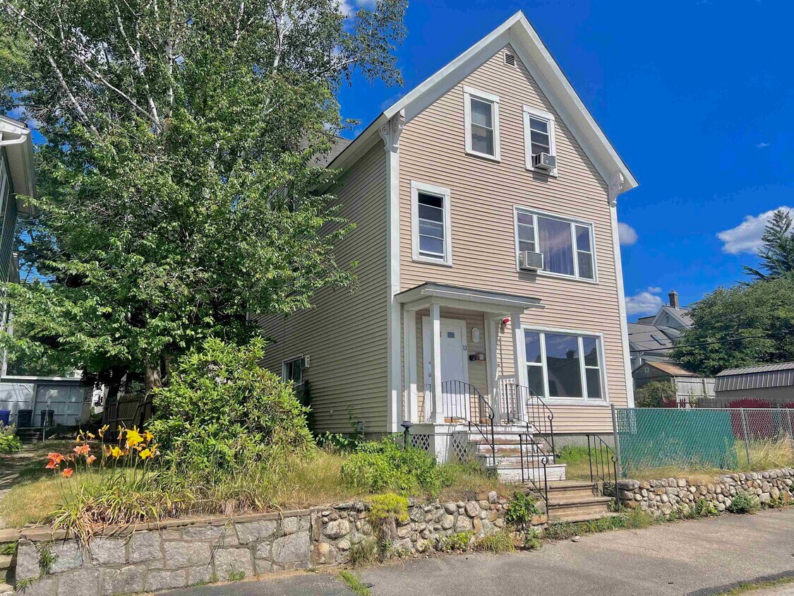 Primary Photo - 11 Liberty St