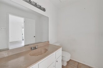 Building Photo - 14555 Wunderlich Dr