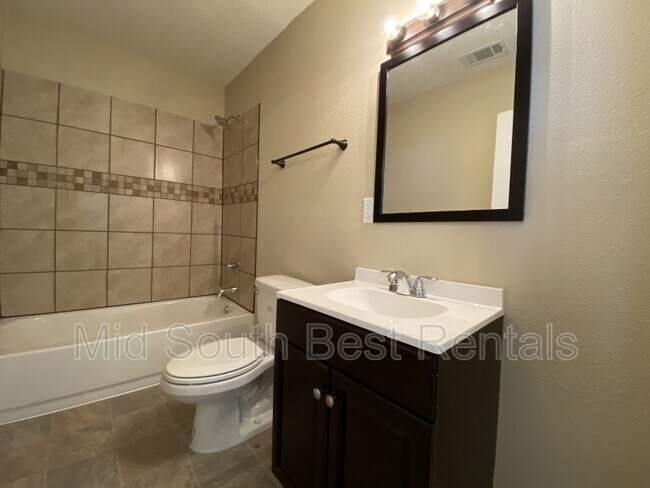 Building Photo - 3600 W 13th St