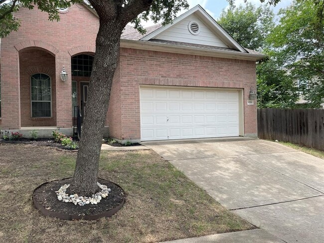 Building Photo - 5009 Hibiscus Valley Dr