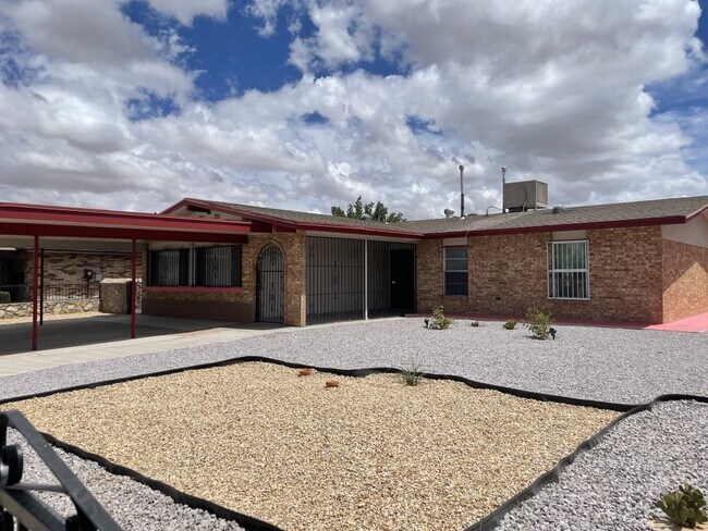 Foto del edificio - 10604 Fieldrock Ct