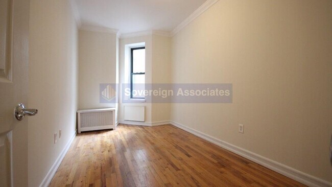 Building Photo - 908 Amsterdam Avenue