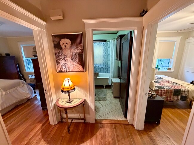 Building Photo - 33 High St