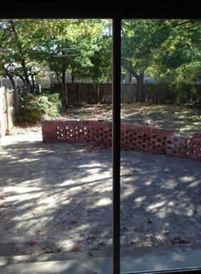 Building Photo - 5012 Fox Hill Ln
