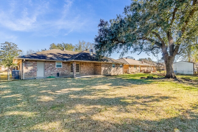 Building Photo - 314 San Carlos Cir