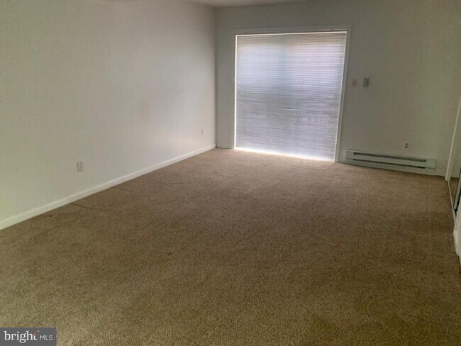 Foto del edificio - 802 Floral Pl NW