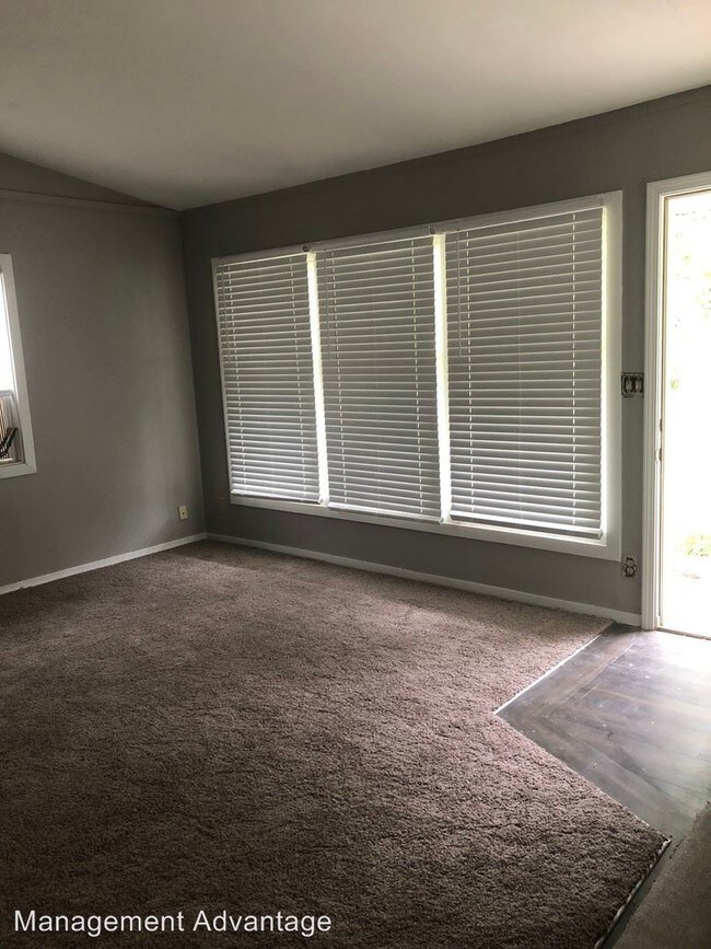Building Photo - 3 br, 1 bath House - 2557 Cambridge