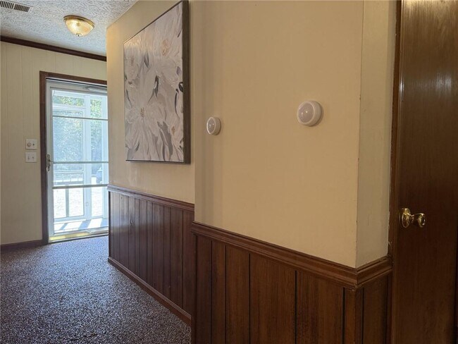 Foto del edificio - 361 Buck Ct