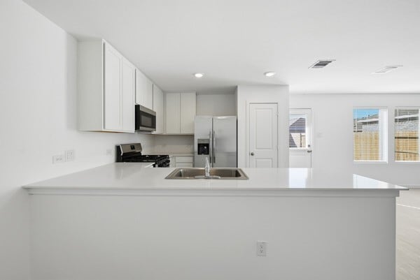 Building Photo - 3037 Fantasy Ter Dr