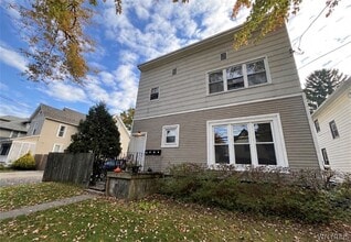 Building Photo - 70 Harvey Ave