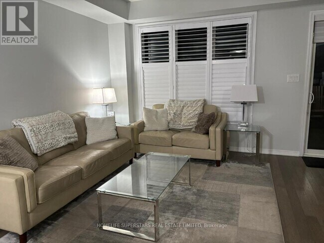 Building Photo - 8755 Sourgum Ave