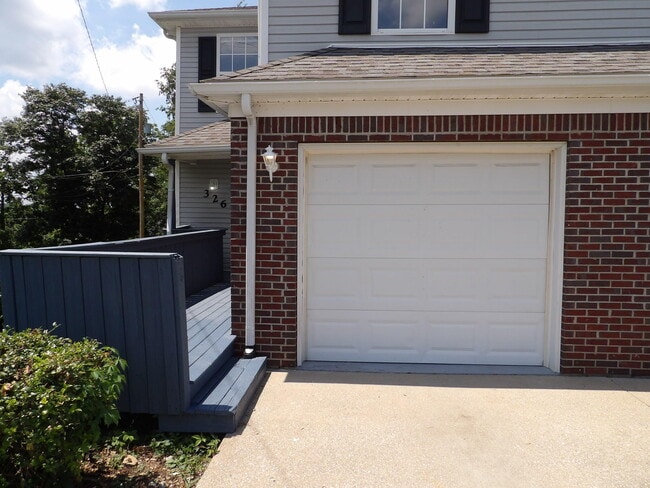 Building Photo - 326 Bypass Plaza Dr