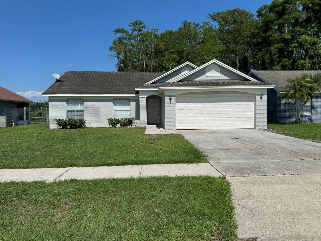 Primary Photo - 3939 Spring Breeze Dr