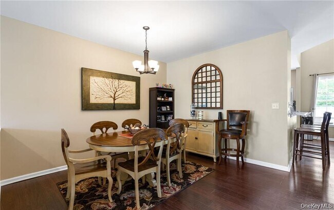 Foto del edificio - 5 Case Ct